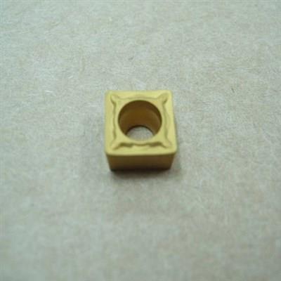 棚インサート