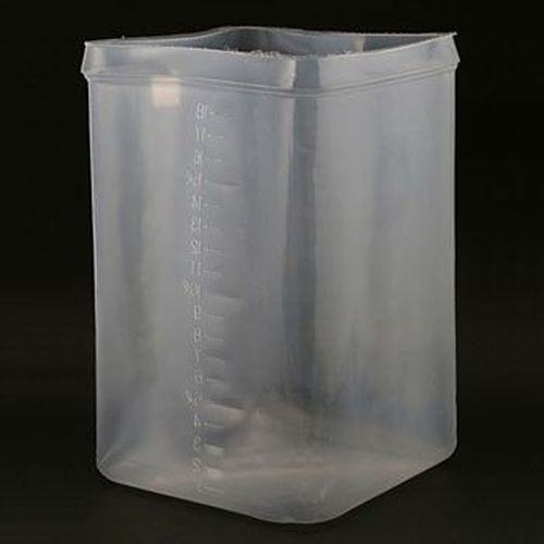 石油缶内容器
